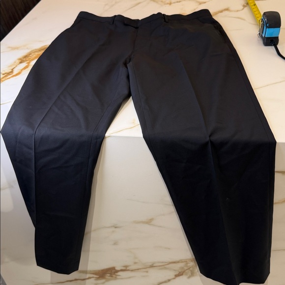 Hugo Boss Men's Black Pants - Picture 4 of 4